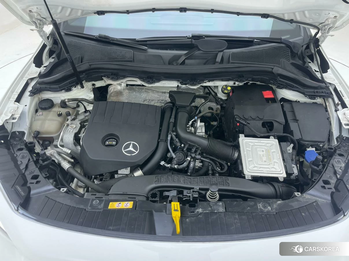 Mercedes-Benz GLA 2020 Белый из Китая, фото 6