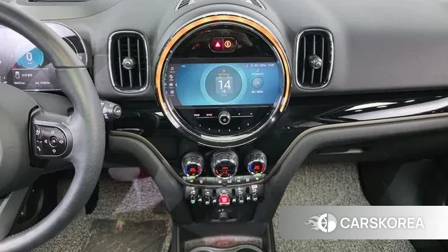 Mini Cooper Countryman 2023 Черный из Кореи, фото 6