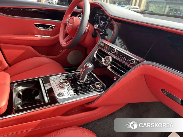 Bentley Flying 2024 Черный из Китая, фото 6