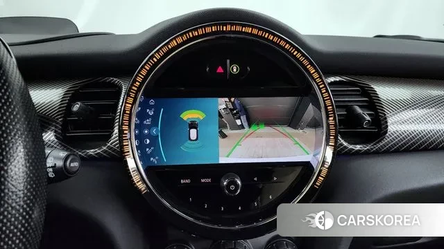 Mini Cooper Electric 2023 Белый из Кореи, фото 6