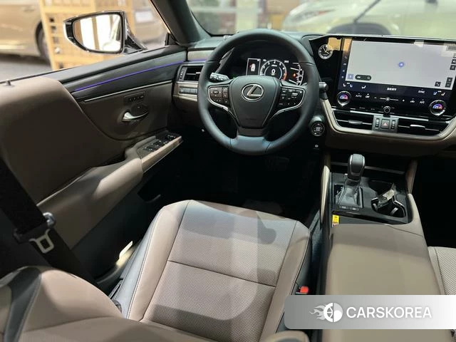 Lexus ES 2026 Белый из Китая, фото 6