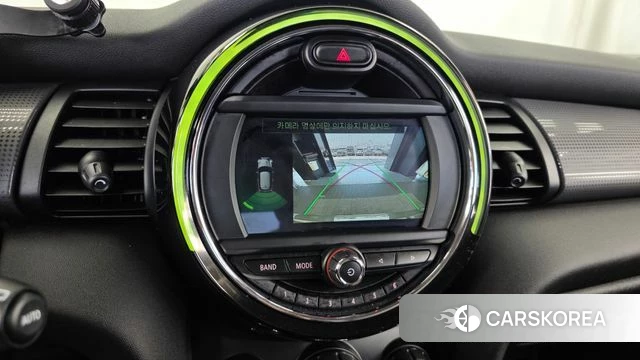 Mini Cooper 2019 Песочный из Кореи, фото 6