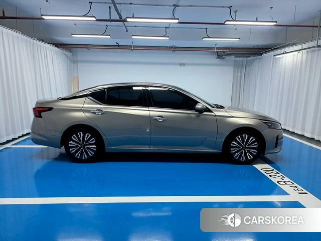 Nissan Teana 2024 Серебристо-серый из Китая, фото 6