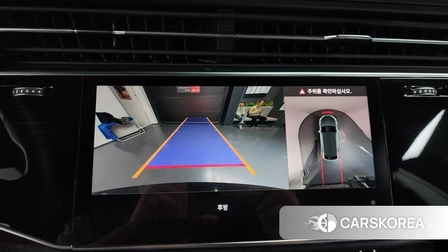 Audi Q8 (4M) 2023 Черный из Кореи, фото 6