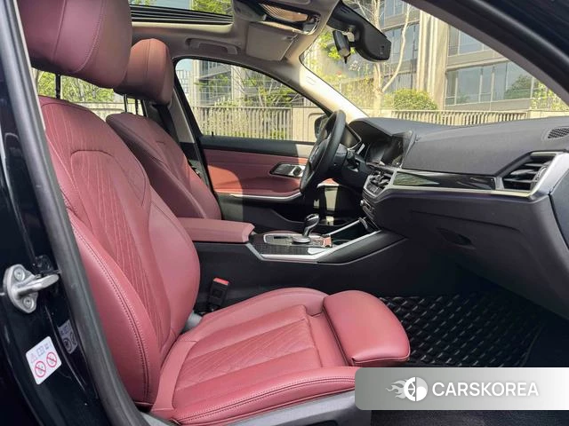 BMW 3 series 2022 Черный из Китая, фото 6