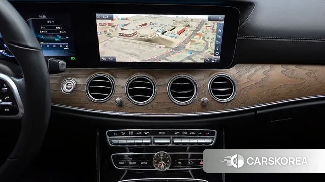 Mercedes-Benz E-Class W213 2019 Белый из Кореи, фото 6