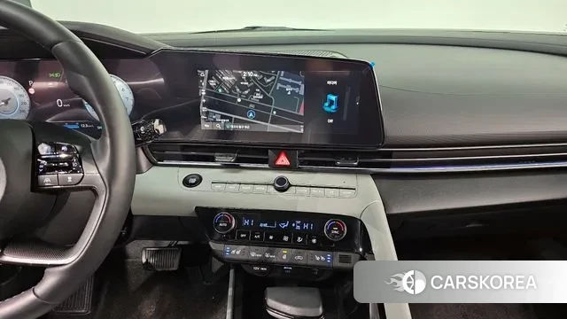 Hyundai The New Avante (CN7) 2024 Белый из Кореи, фото 6