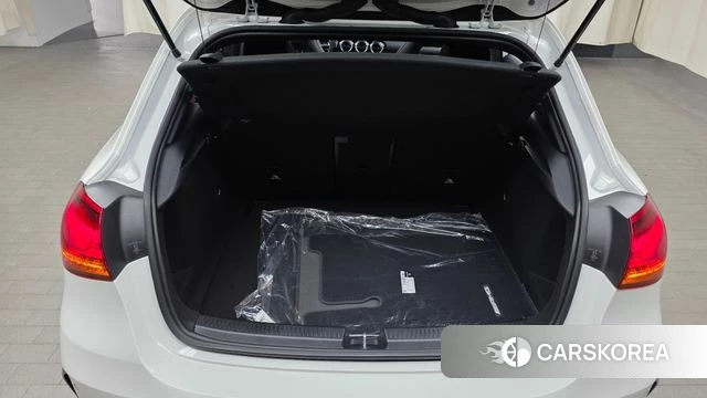 Mercedes-Benz A-Class W177 2025 Белый из Кореи, фото 6