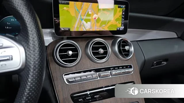 Mercedes-Benz C-Class W205 2021 Серебристо-серый из Кореи, фото 6