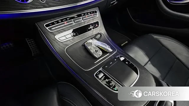 Mercedes-Benz E-Class W213 2021 Черный из Кореи, фото 6