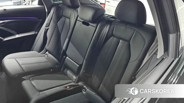 Audi Q5 (80A) 2025 Черный из Кореи, фото 6