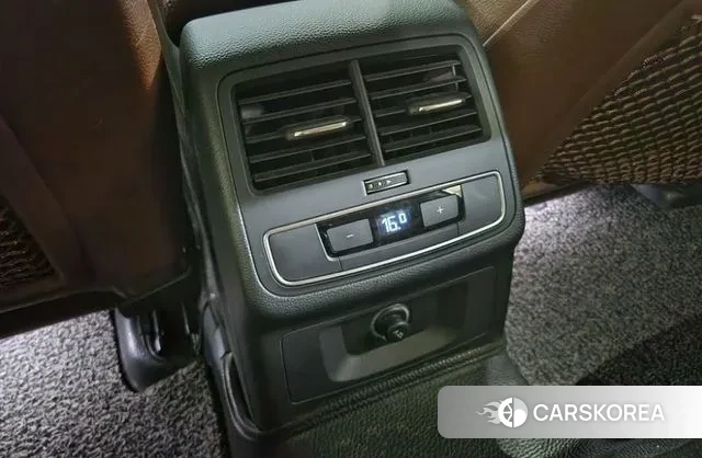 Audi A4 (B9) 2018 Коричневый из Кореи, фото 6