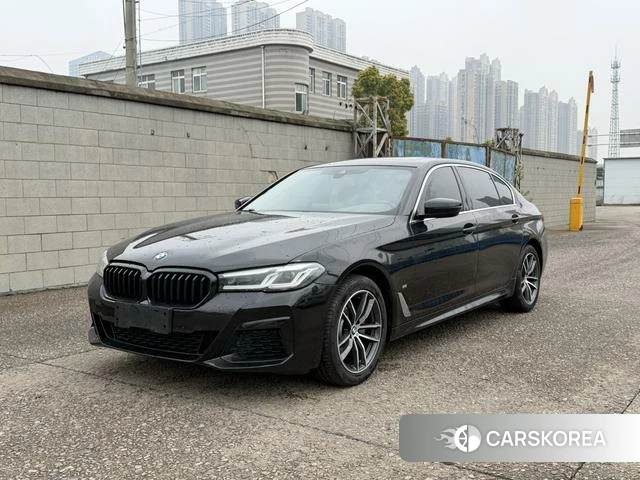 BMW 5 series 2022 Черный из Китая, фото 6
