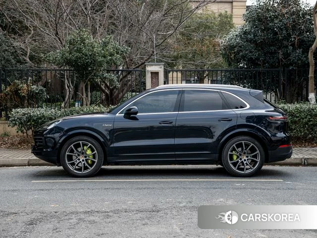 Porsche Cayenne E-Hybrid 2021 Синий из Китая, фото 6