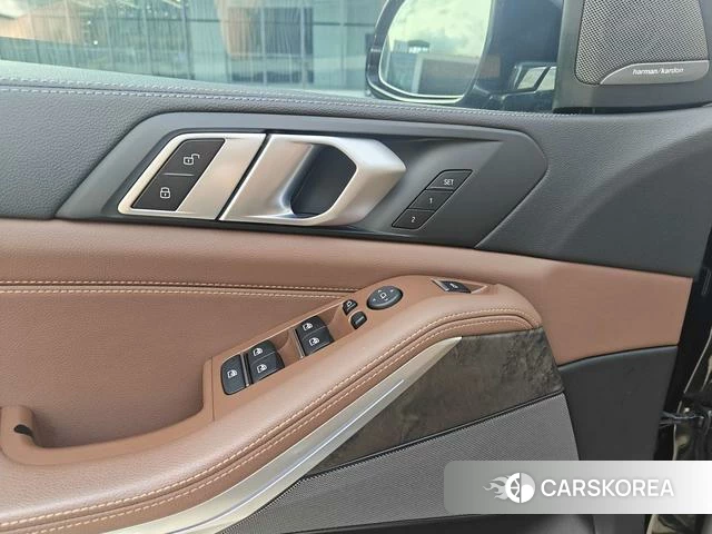 BMW X5 (imported) 2021 Черный из Китая, фото 6