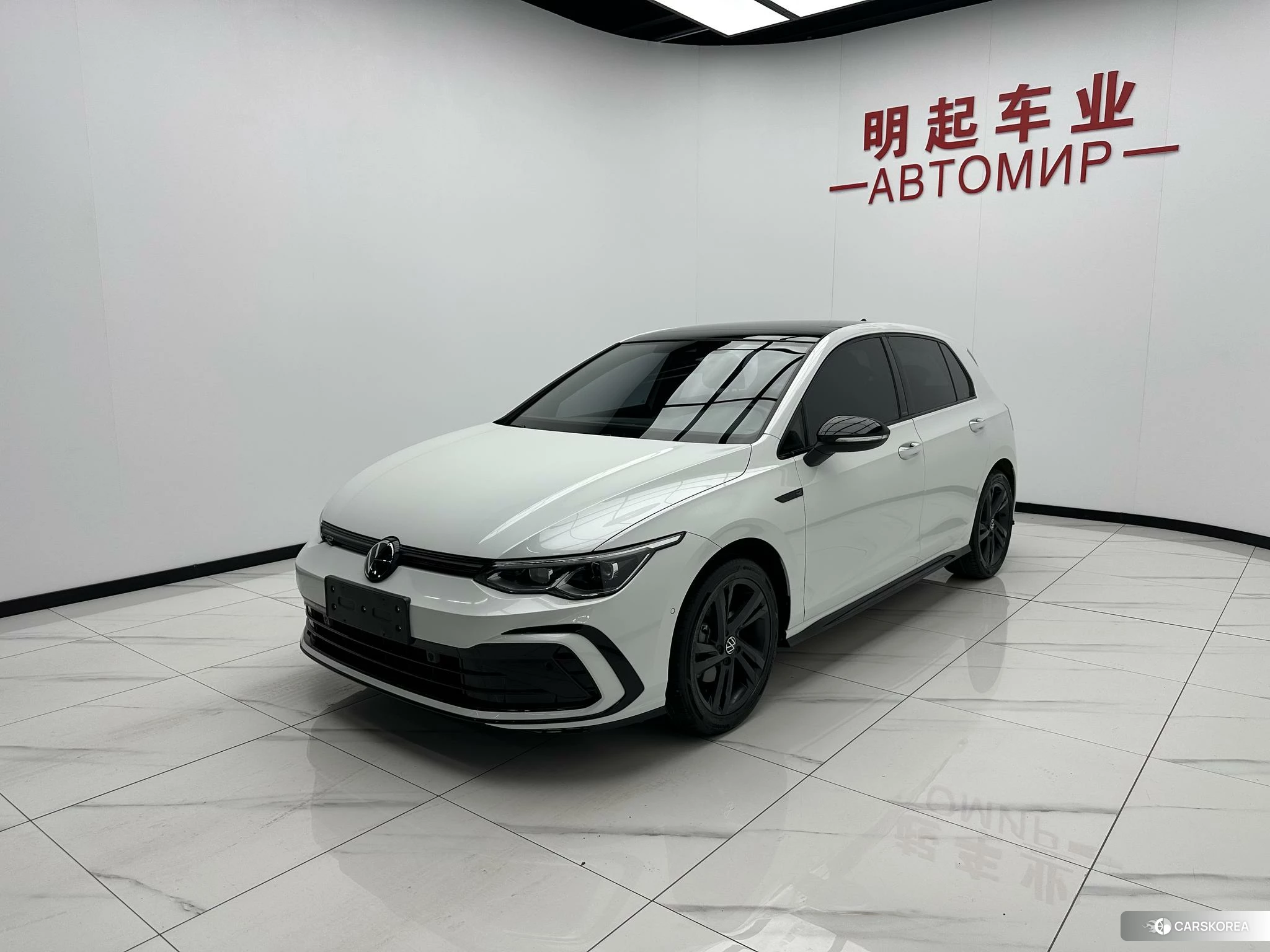 Volkswagen Golf 2022 Белый из Китая, фото 6