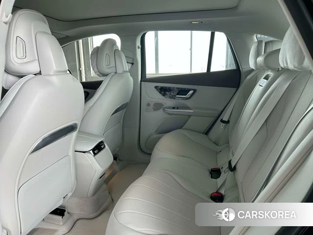 Mercedes-Benz EQE SUV 2025 Черный из Китая, фото 6