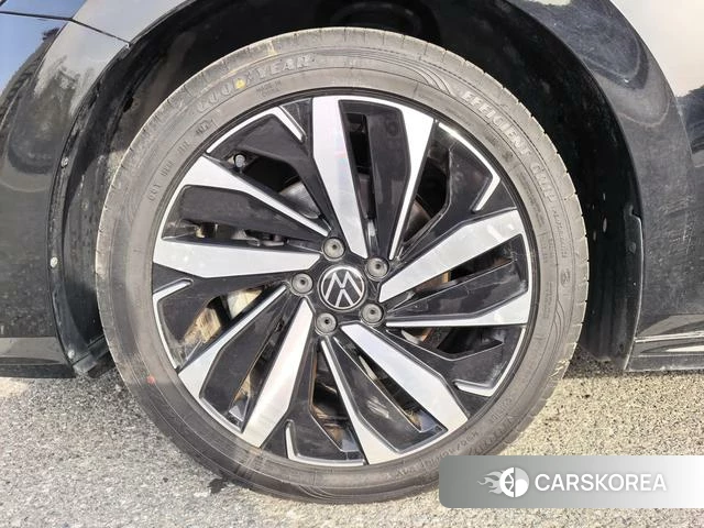 Volkswagen Passat 2022 Черный из Китая, фото 6
