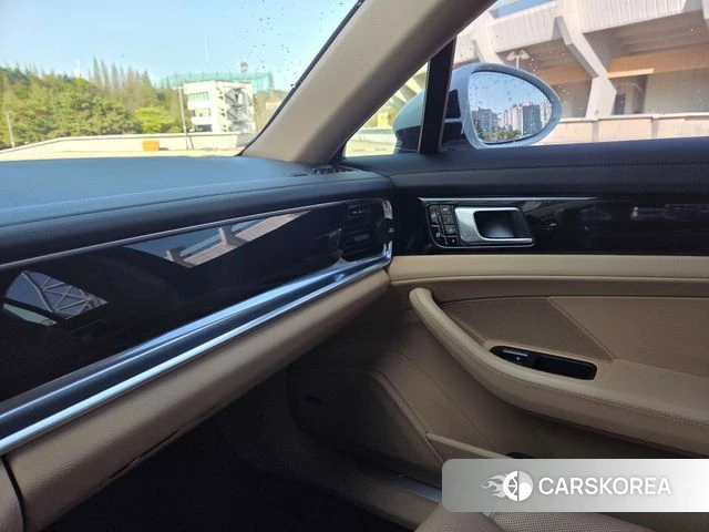 Porsche Panamera (971) 2020 Белый из Кореи, фото 6