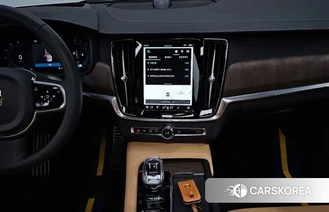 Volvo S90 2024 Белый из Кореи, фото 6