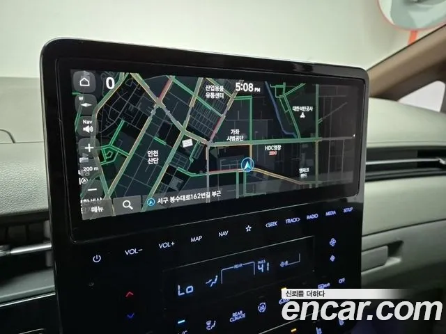 Hyundai Staria 2023 Белый из Кореи, фото 6