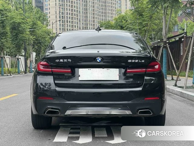 BMW 5 series PHEV 2021 Черный из Китая, фото 6