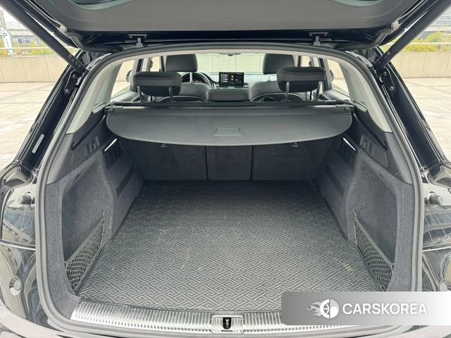 Audi Q5L 2022 Черный из Китая, фото 6