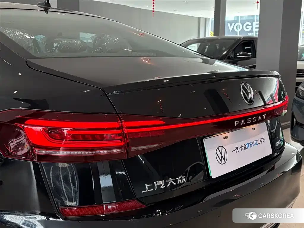 Volkswagen Passat 2025 Черный из Китая, фото 6