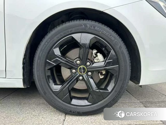 Roewe ei6 MAX 2022 Белый из Китая, фото 6