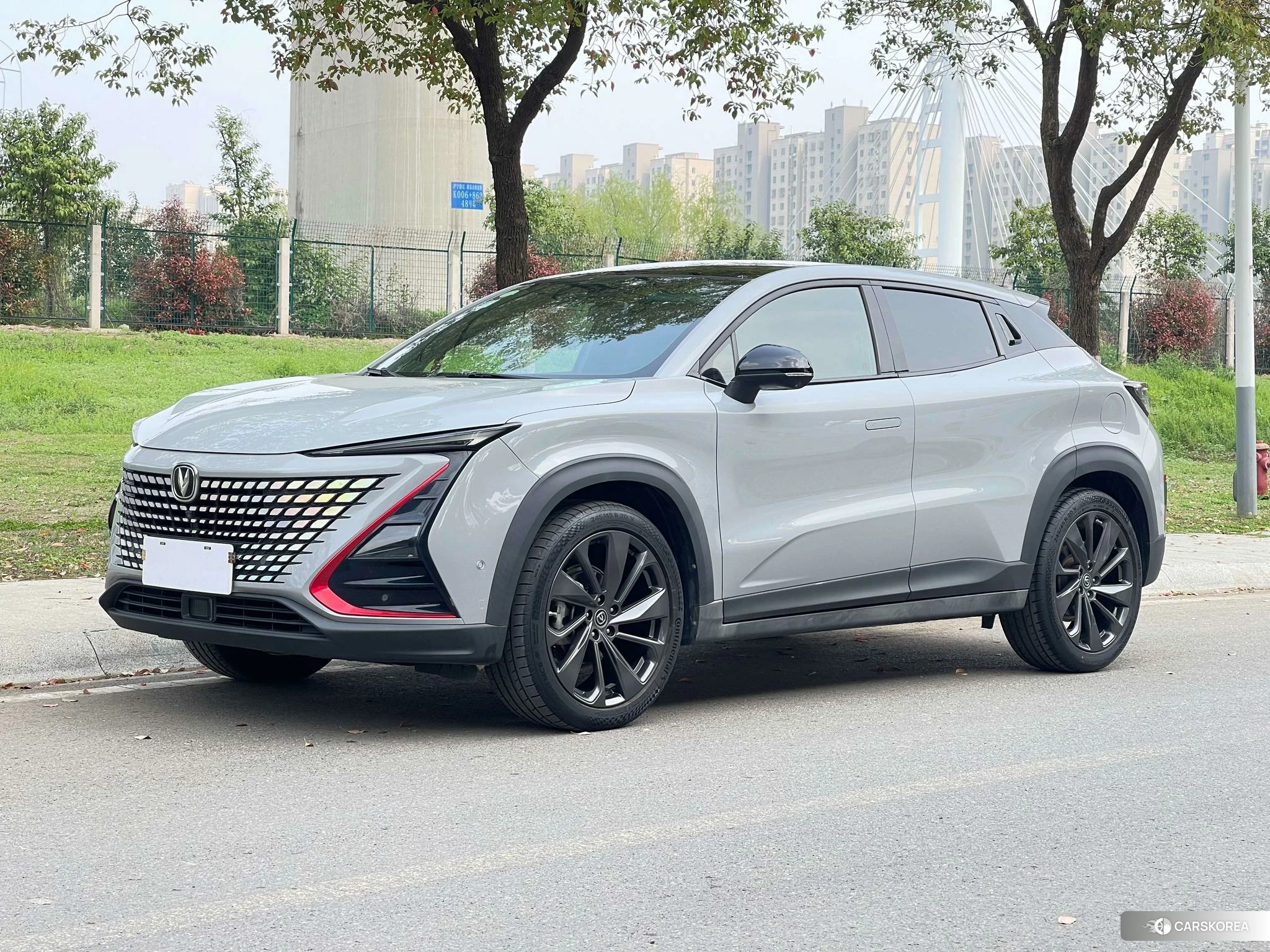 Chang'an UNI-T 2020 Серебристо-серый из Китая, фото 6