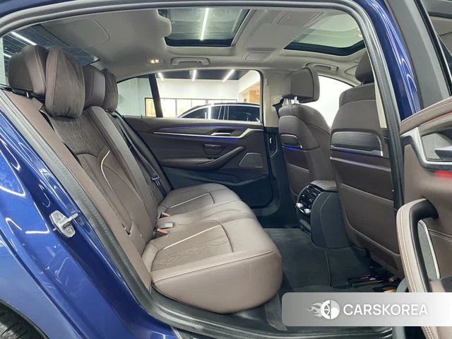 BMW 5 series 2021 Синий из Китая, фото 6