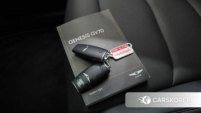 Genesis GV70 2021 Белый из Кореи, фото 6