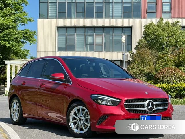 Mercedes-Benz Class B 2021 Красный из Китая, фото 6