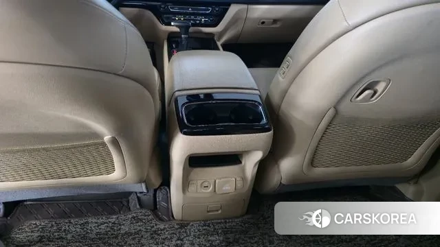 Kia The New Carnival 2018 Белый из Кореи, фото 6