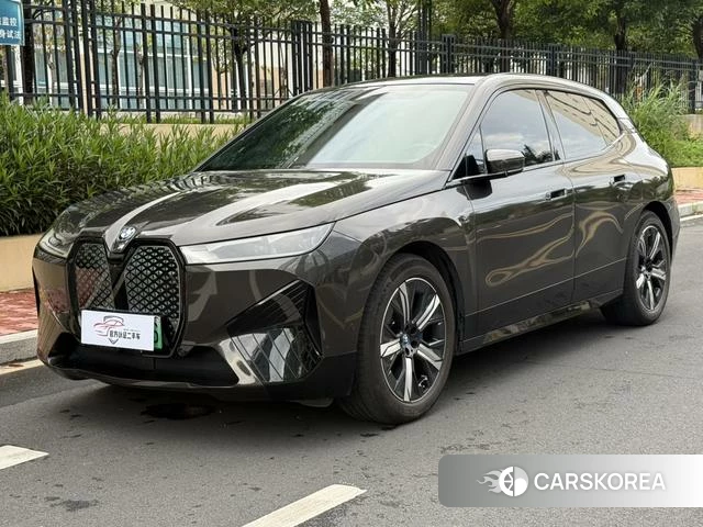 BMW iX 2023 Темно-серый из Китая, фото 6