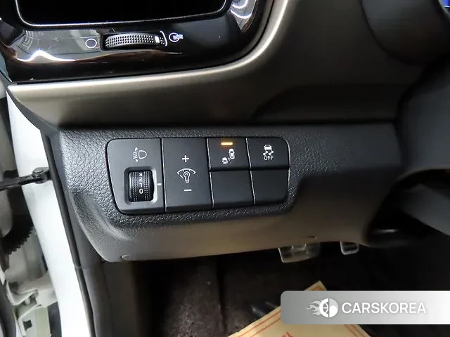Kia Stonic 2019 Белый из Кореи, фото 6