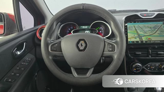 Renault Korea (Samsung) Clio 2018 Красный из Кореи, фото 6