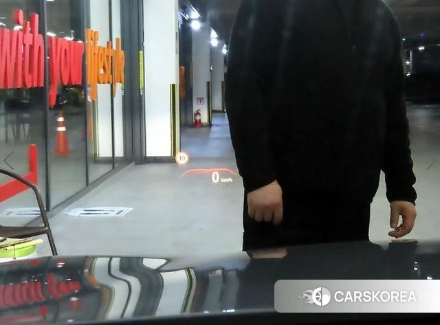 BMW 5 Series (G30) 2018 Серебристо-серый из Кореи, фото 6