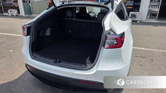 Tesla Model Y 2021 Белый из Кореи, фото 6