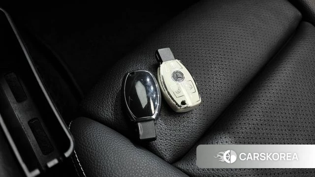 Mercedes-Benz C-Class W205 2018 Белый из Кореи, фото 6