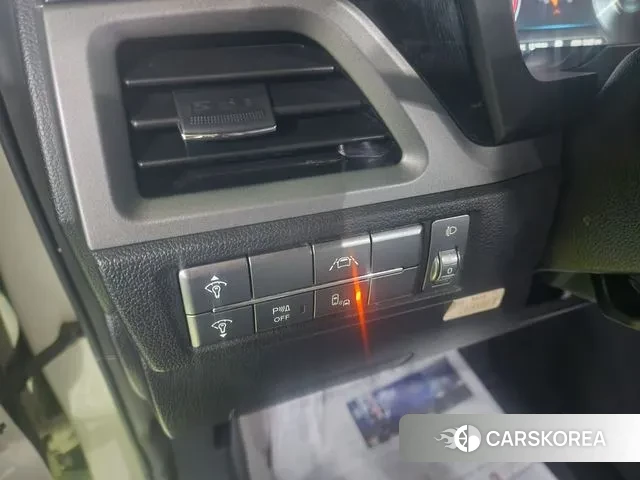 Ssangyong Beautiful Korando 2021 Жемчужный цвет из Кореи, фото 6