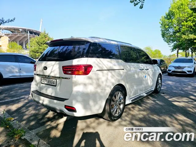 Kia The New Carnival 2018 Белый из Кореи, фото 6
