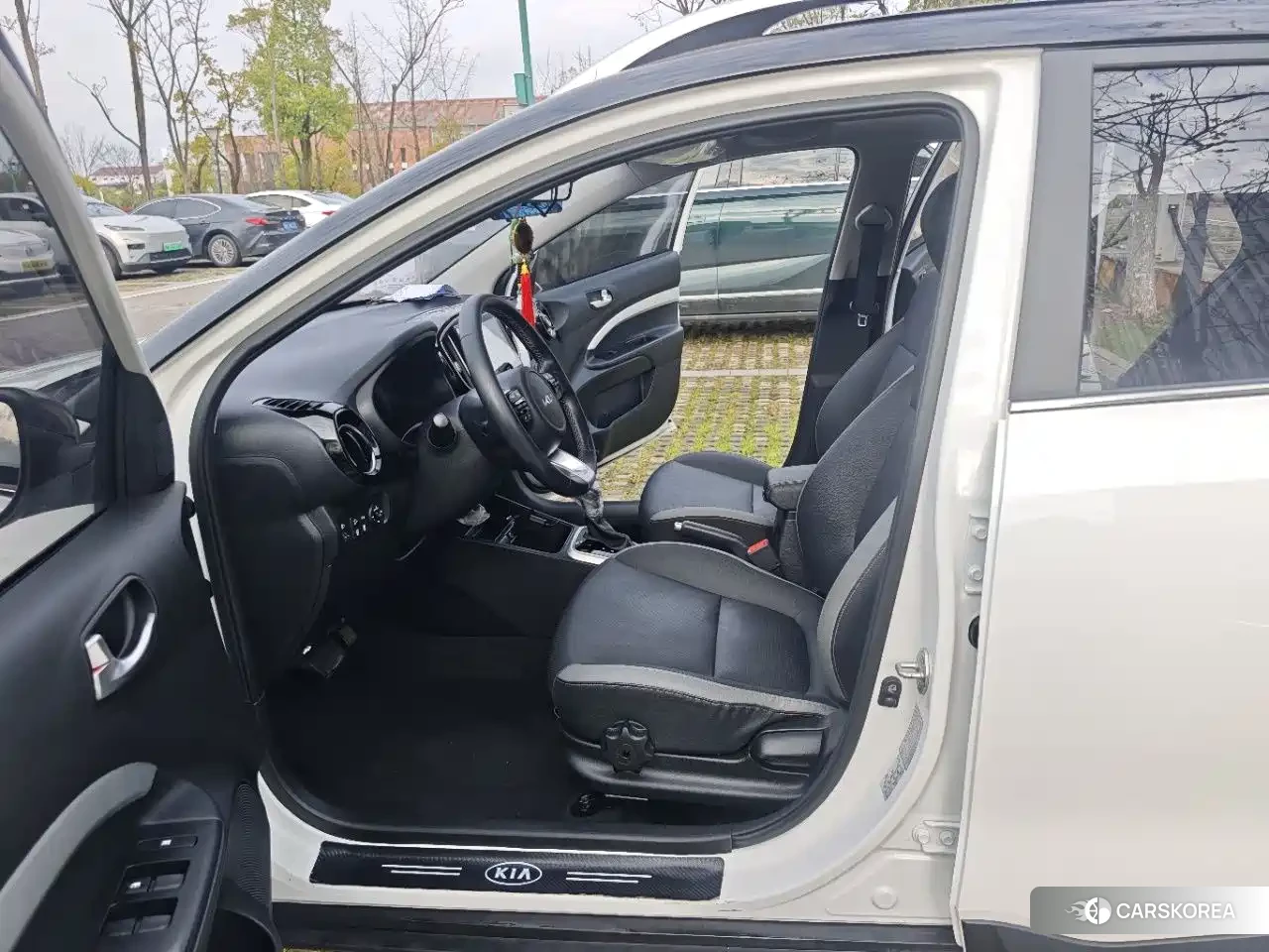 Kia KX1 2022 Белый из Китая, фото 6