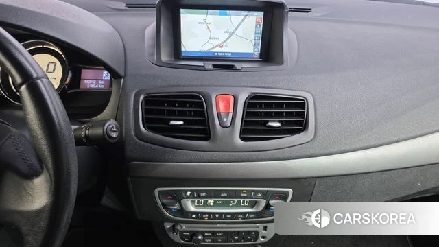 Renault Korea (Samsung) SM3 Neo 2018 Белый из Кореи, фото 6