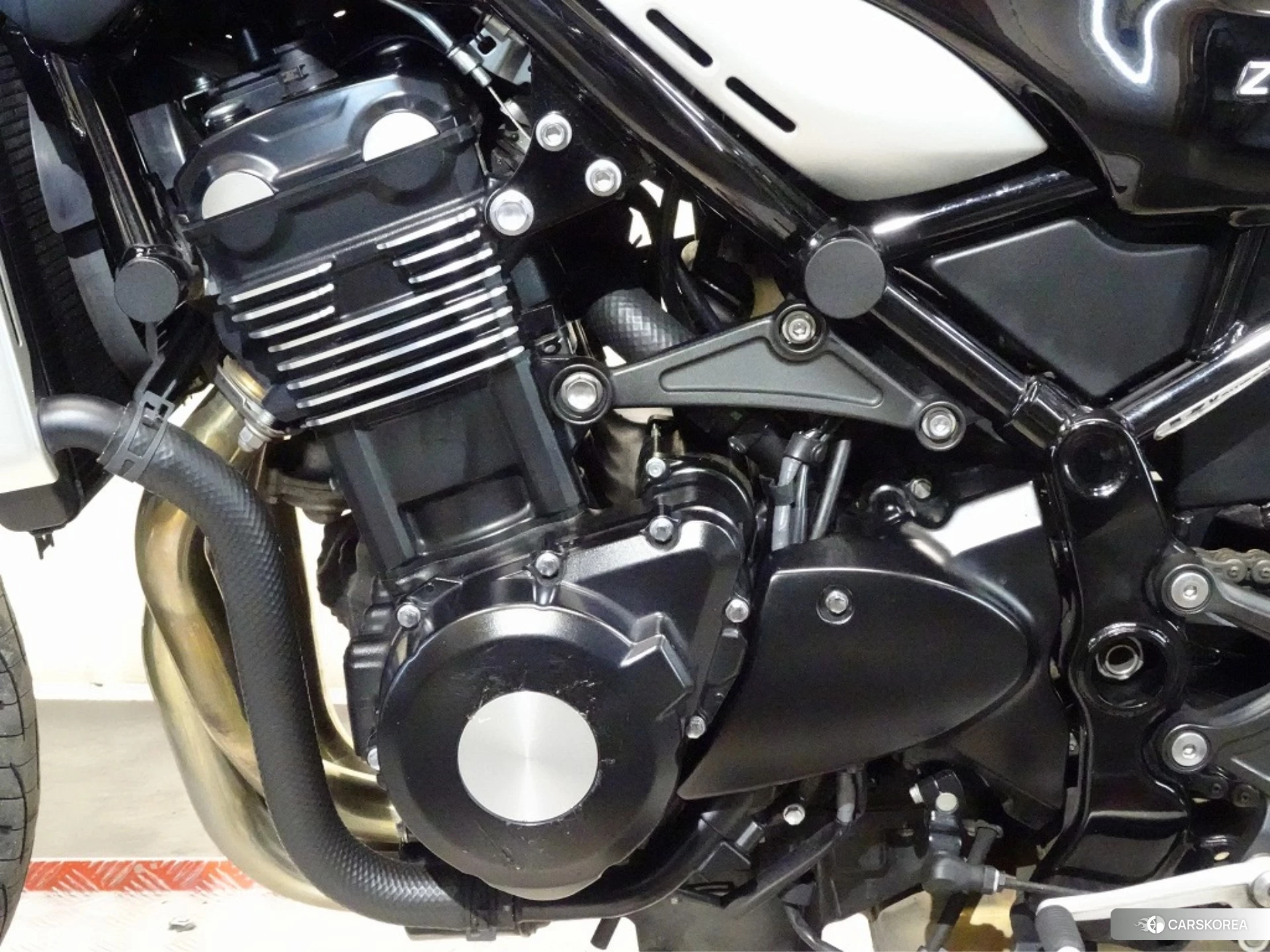 Kawasaki Z900RS id 3950371 из Японии 6