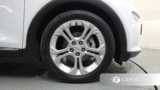 Chevrolet (GM Daewoo) Bolt EV 2019 Белый из Кореи, фото 6