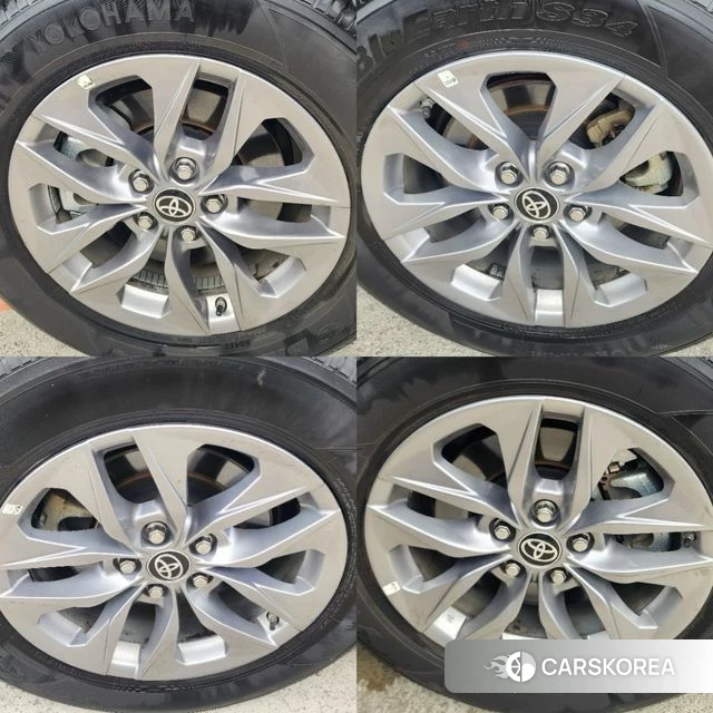 Toyota Sienna 4th Generation 2024 Песочный из Кореи, фото 6