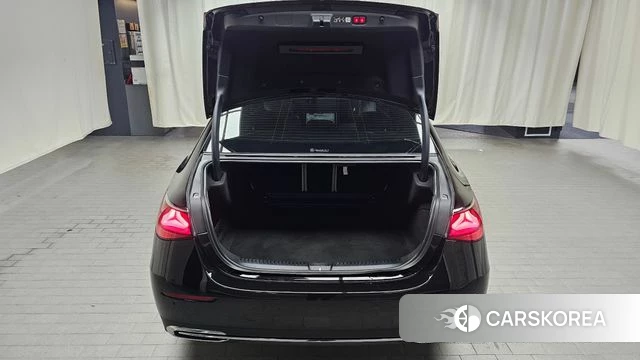 Mercedes-Benz E-Class W214 2024 Черный из Кореи, фото 6