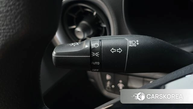 Kia The New K3 2nd generation 2023 Белый из Кореи, фото 6