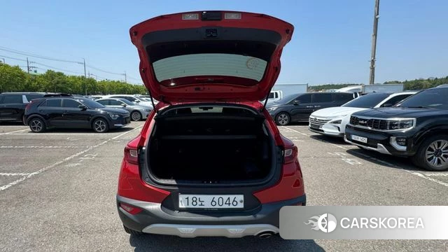 Kia Stonic 2018 Красный из Кореи, фото 6
